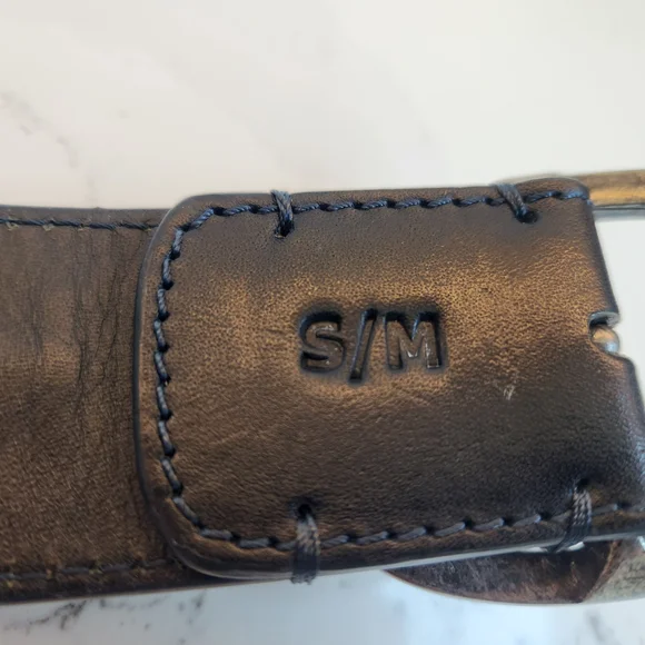 Johnny Was S/M Dark Navy Leather Belt with Floral Embroidery - Picture 2 of 10